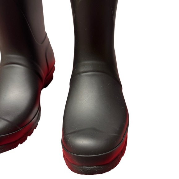 Hunter Original Short Rain Boots for Women, Size 8- Black - Picture 5 of 10